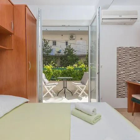 Biokovo Apartment *
